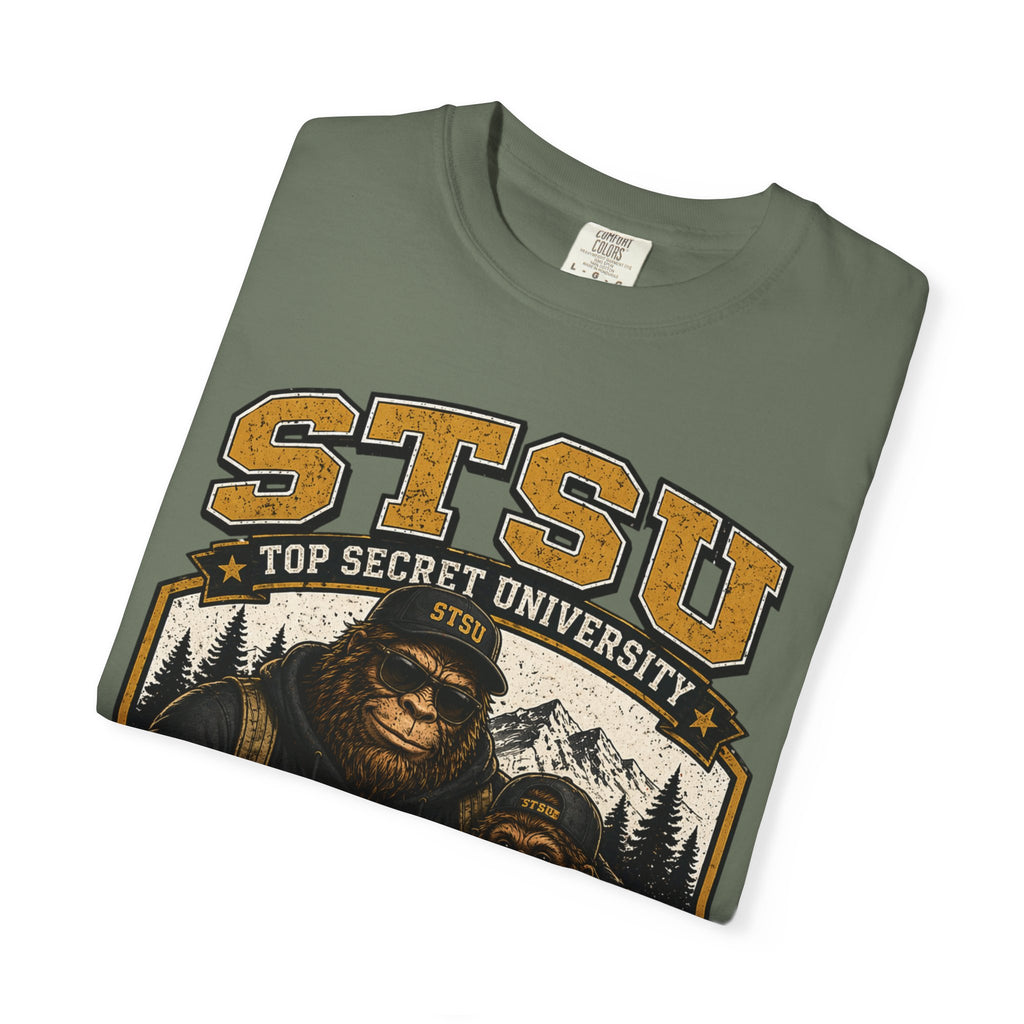Bigfoot Sasquatch & son University  Shirt | Squatchitis Top Secret College Tee