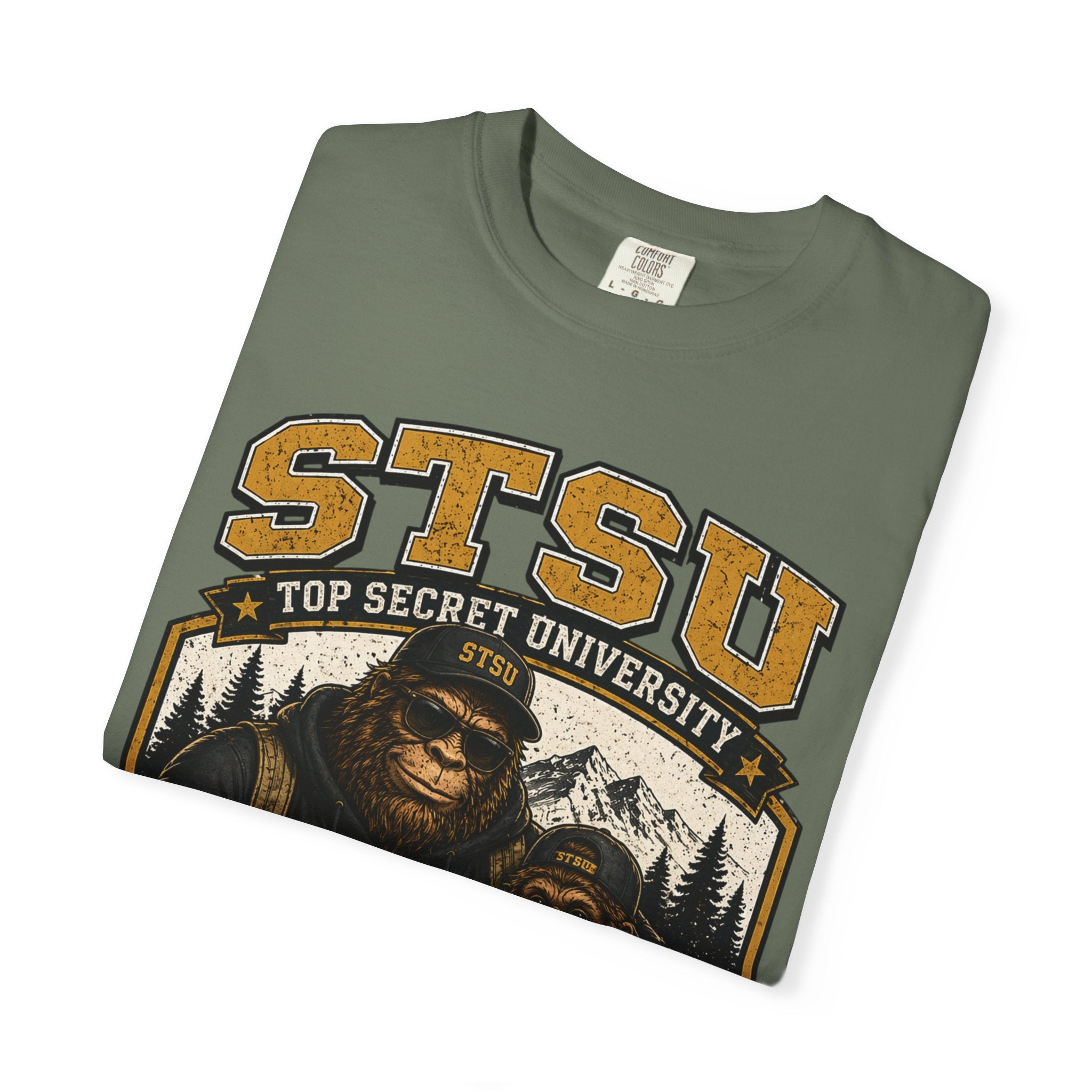 Bigfoot Sasquatch & son University  Shirt | Squatchitis Top Secret College Tee